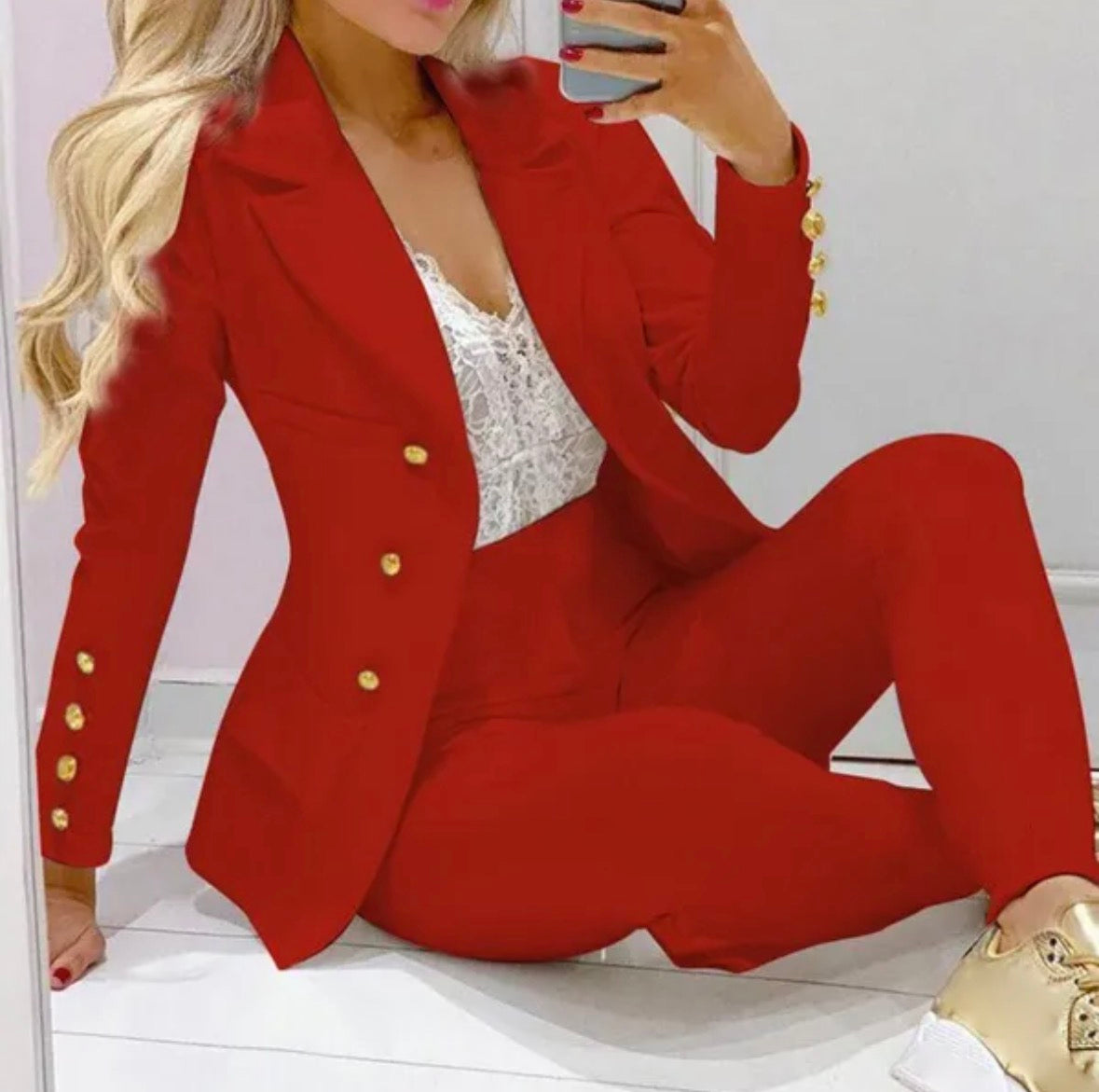Women’s Two-Piece Blazer Suit Set — Elegant Business & Everyday Wear